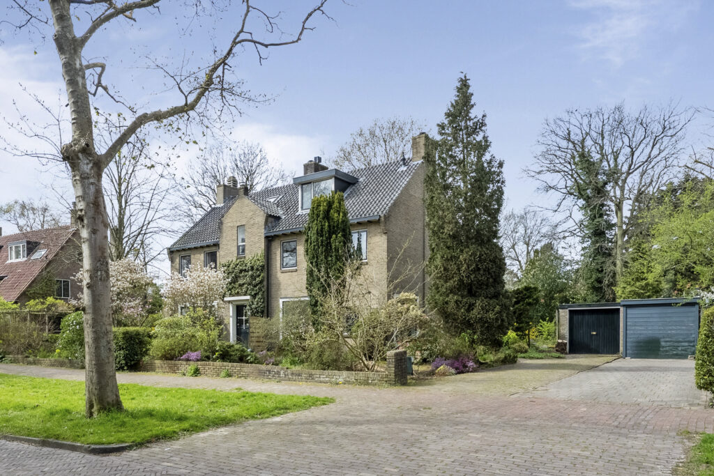Louise de Colignylaan 60, Santpoort-Zuid