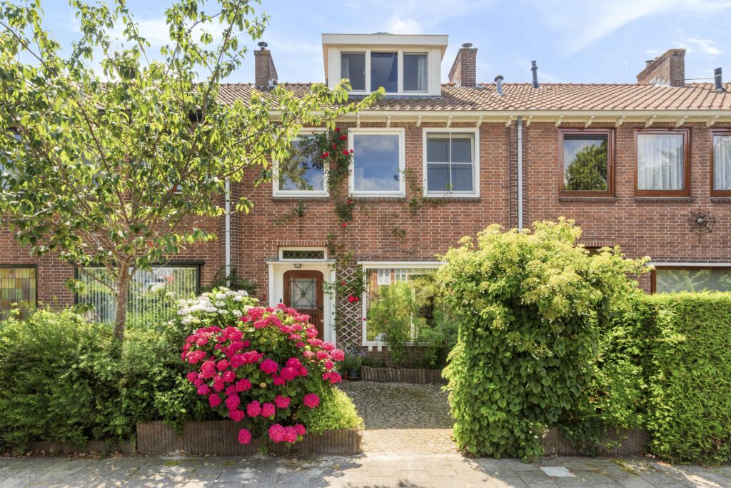 van Medenbach Wakkerplein 3, Diemen