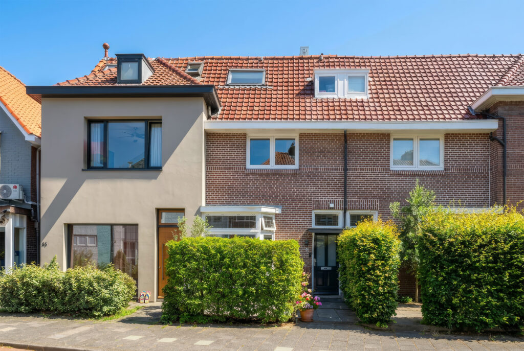 Bloemendaalsestraatweg 64, Santpoort-Zuid