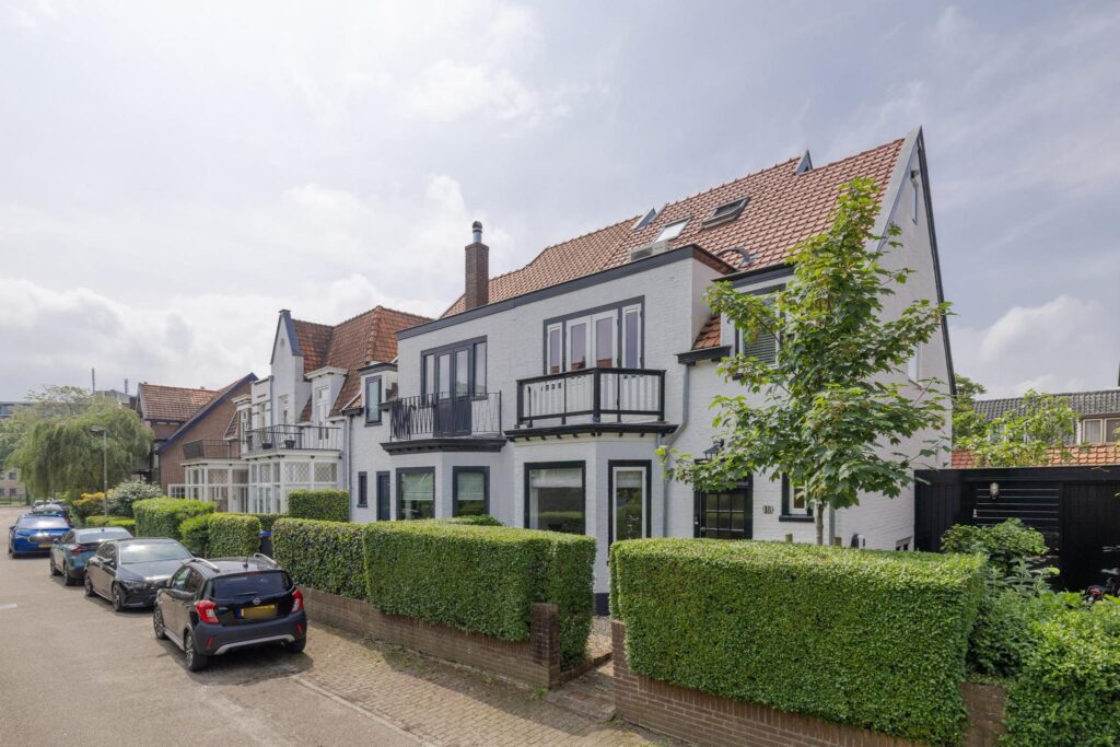 Ruthardlaan 18, Bussum