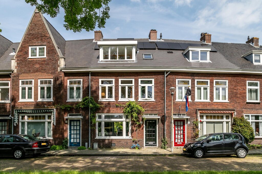 Van Riebeecklaan 13, Haarlem