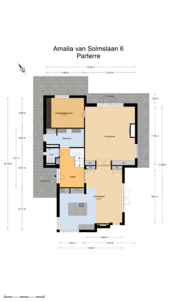 Ground floor layout with dimensions and rooms.