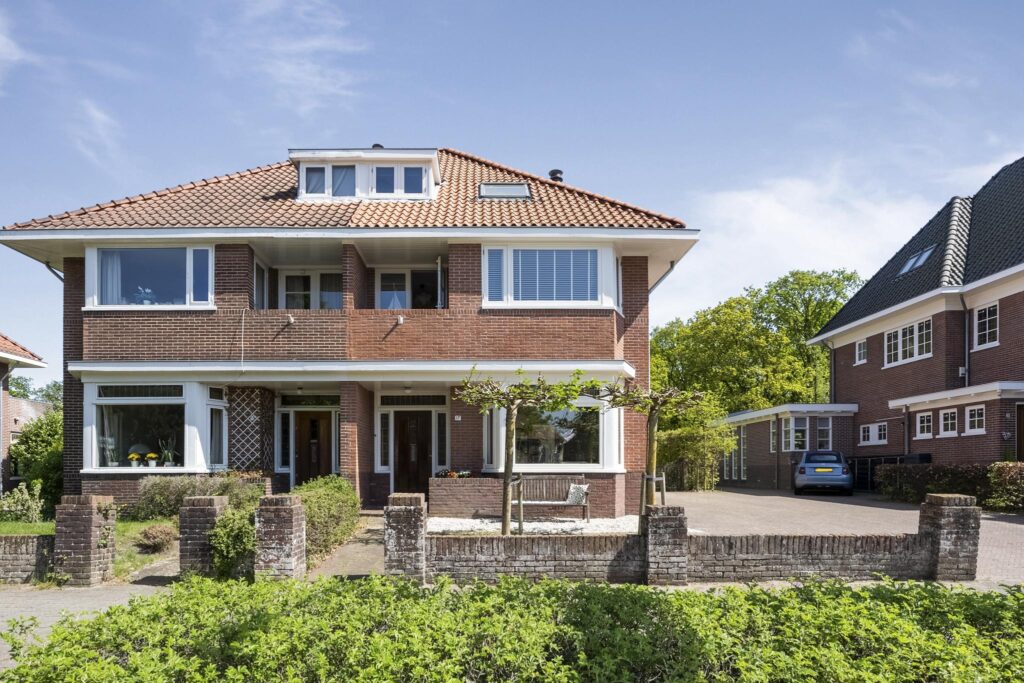 Willem de Zwijgerlaan 17, Santpoort-Zuid