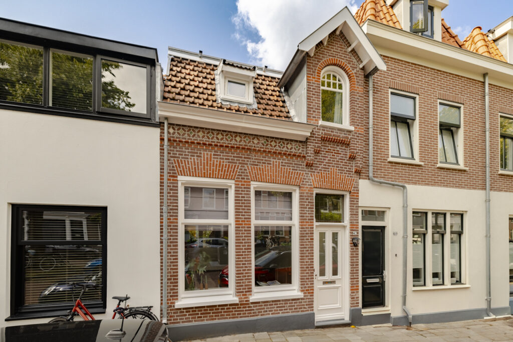 Gedempte Raamgracht 42, Haarlem