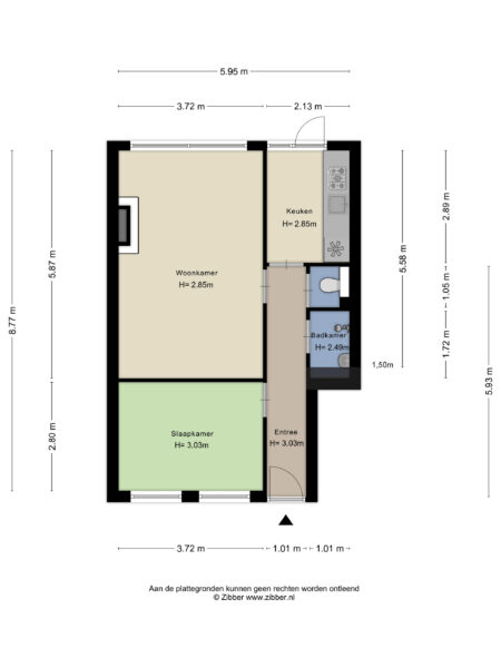 Apartment floor plan with dimensions and room labels.