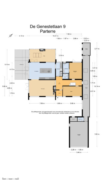 Detailed floor plan with labeled rooms and measurements.