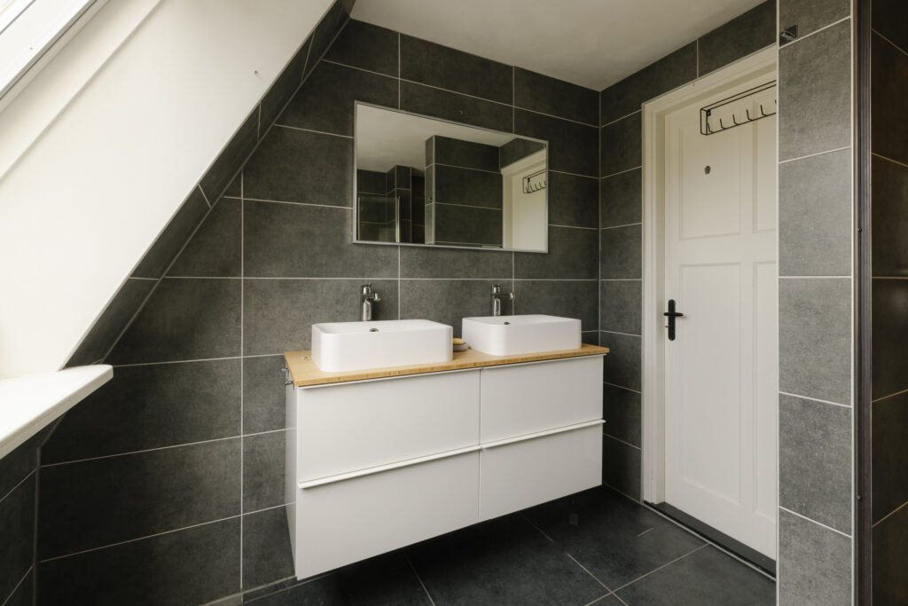 Modern bathroom with double sinks and mirror