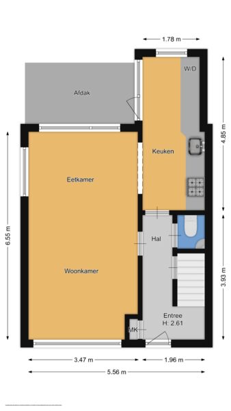 House floor plan with measurements and labeled rooms.