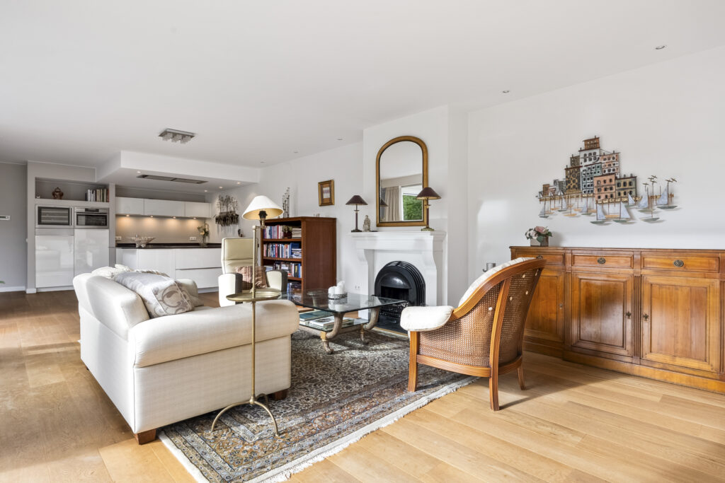 Spacious modern living room with fireplace
