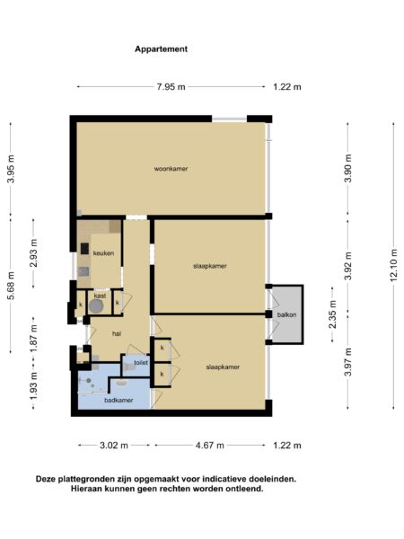 Apartment floor plan with dimensions and labels.