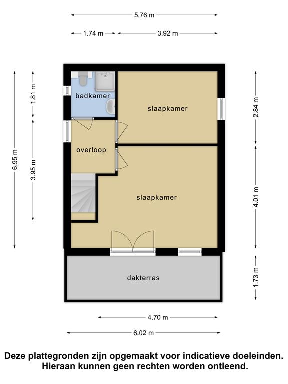 Floor plan with dimensions and labeled rooms.