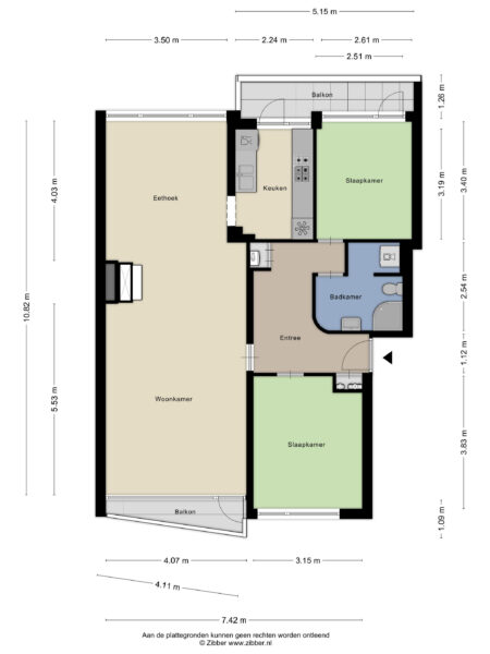 Apartment floor plan with measurements.