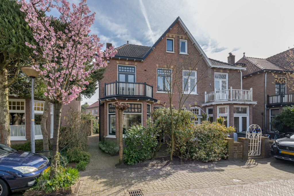 Albert Grootlaan 14, Naarden